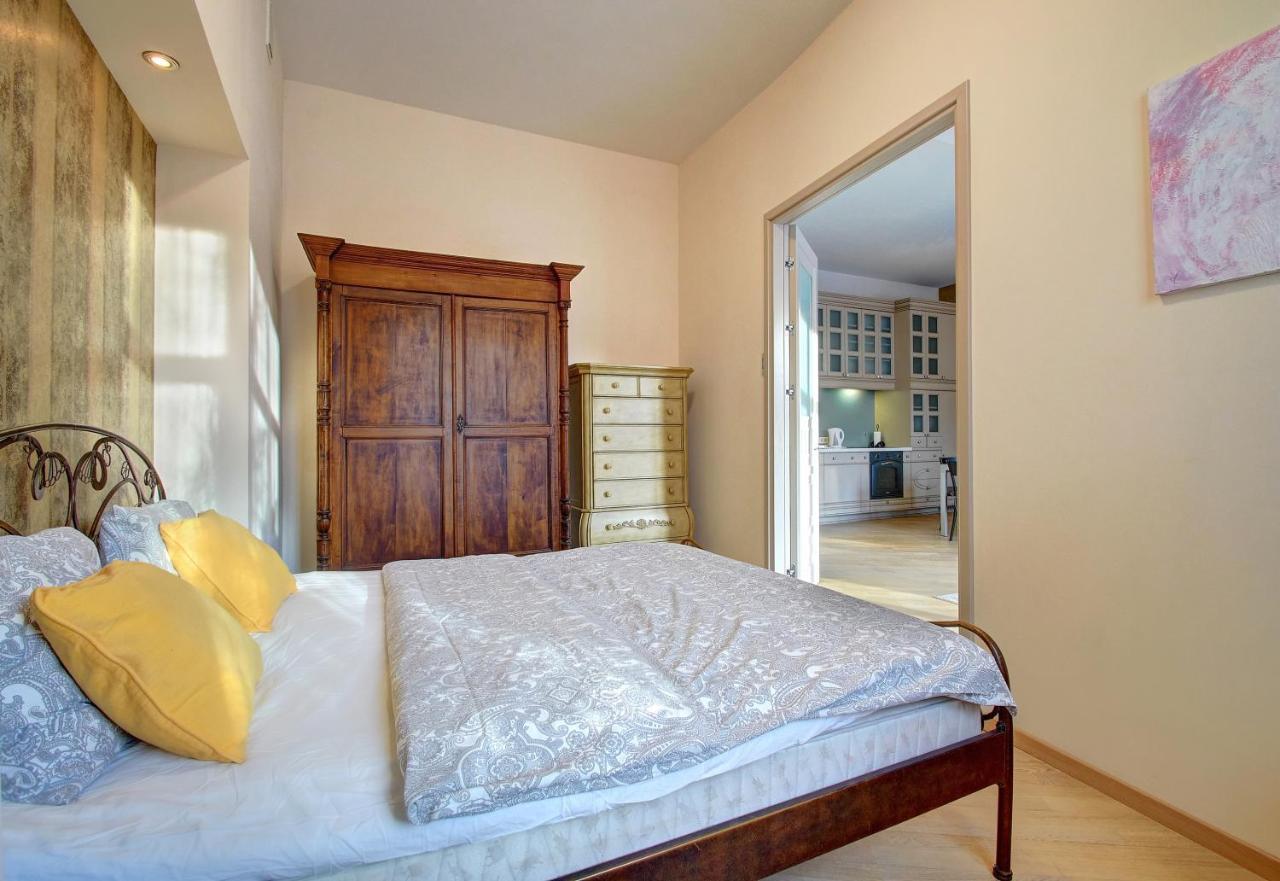 Romantic City Center Apartment In Old Town VNO Exterior photo